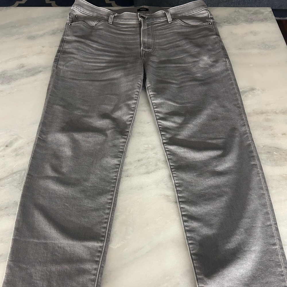 Express Men's Slim Straight Flex Fit Jeans / Gray Wash / 34'x32'" / Worn Once